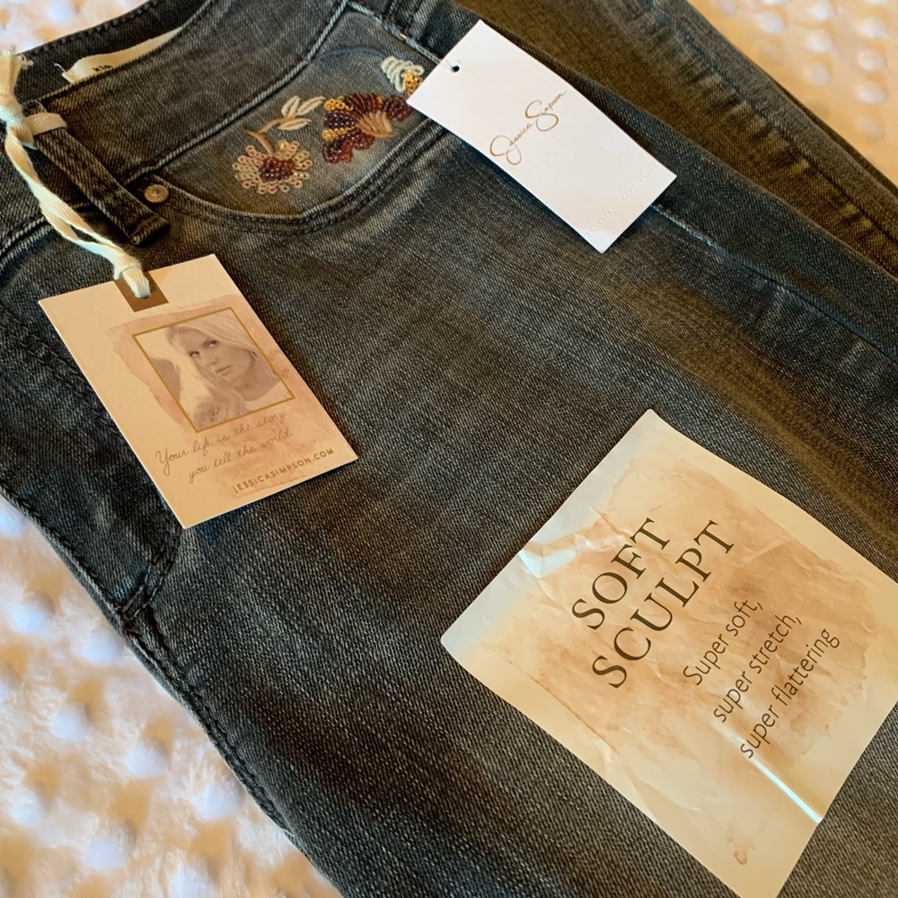 NWT Jessica Simpson Kiss Me Super Skinny Jeans 29 - Picture 3 of 11